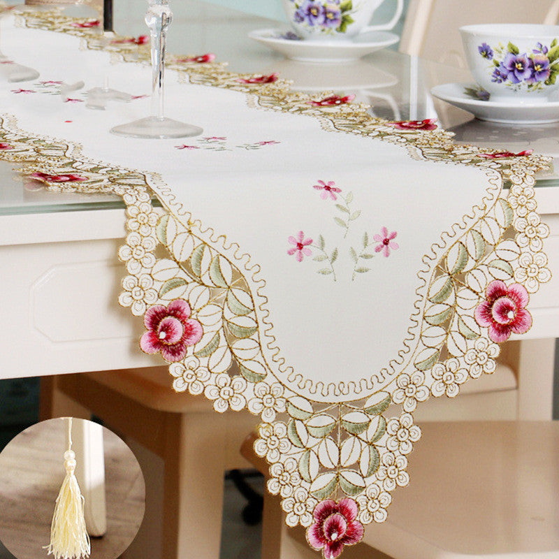 Modern Embroidered Table Runner – Polyester Long Dining Table Decoration