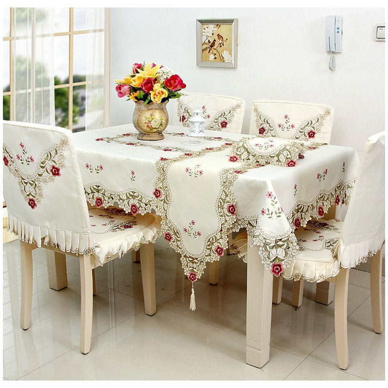 Modern Embroidered Table Runner – Polyester Long Dining Table Decoration