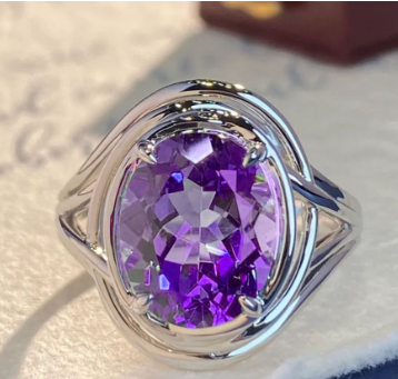 Amethyst Fashion Ring – Women's Purple Crystal Statement Jewellery Ring