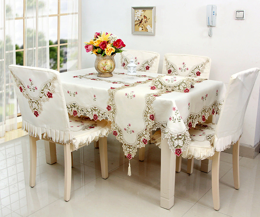 Modern Embroidered Table Runner – Polyester Long Dining Table Decoration