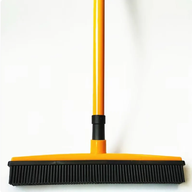 Pet Hair Broom – Self-Cleaning Rubber Bristle Brush for Dog & Cat Fur